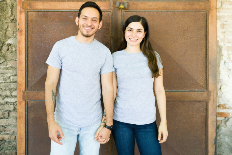 базова футболка в образі базова футболка в образі