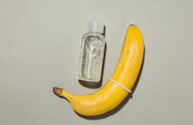 чи сумісні лубриканти та презервативи